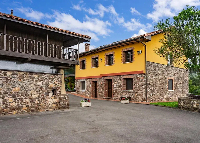 Pedregal Séjour à la ferme *